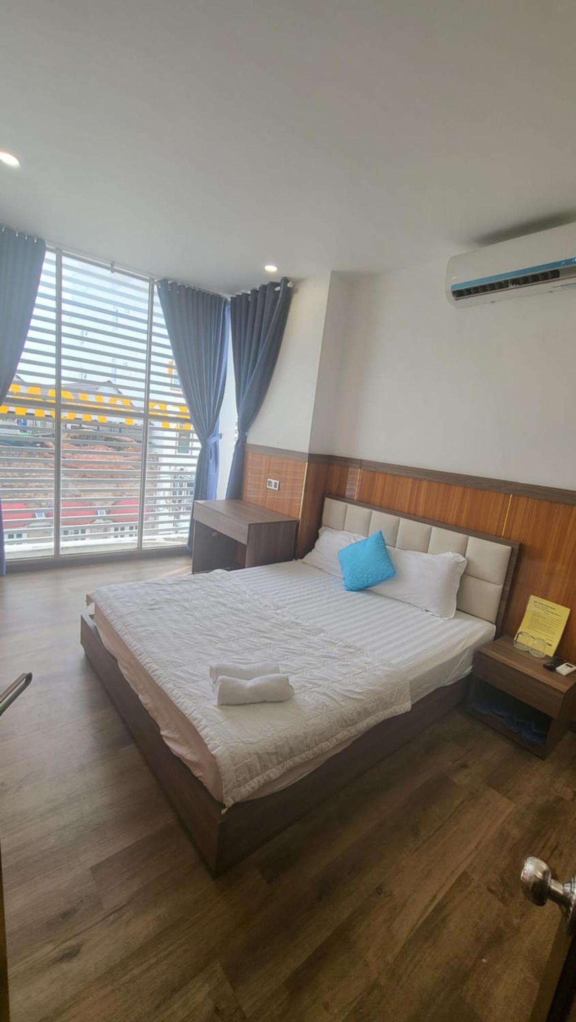 Khach San Hiep Phong Hotel Phu Quoc Exterior photo
